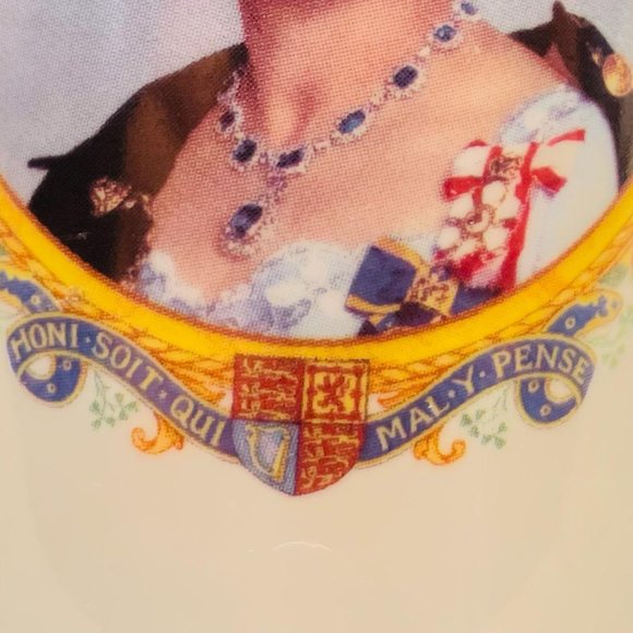 Lane End Pottery Queen Elizabeth 50 Years Reign ER Fine Bone China England Cup - Picture 7 of 9